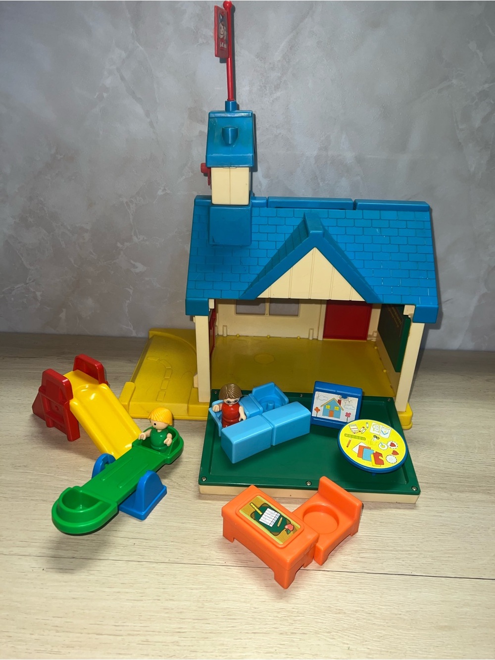 Vintage Fisher-Price Little People My Little School Playset 1980s